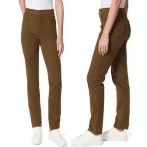 Gloria Vanderbilt Amanda Juniper Olive Straight Leg Jeans Size 6 NWT